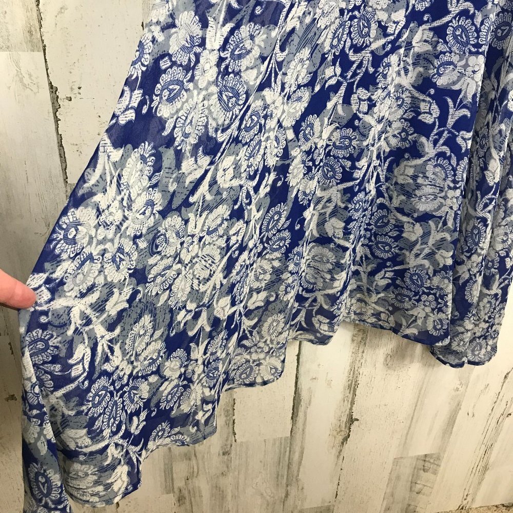 CAbi floral dress 2 piece midi length blue white flowy sleeveless beachy coastal - Picture 3 of 6